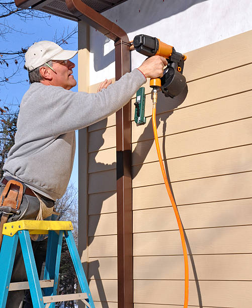 Siding Removal and Disposal in Meeker, CO